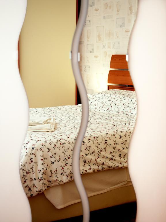 Casa Daila Apartment เนเปิลส์ ภายนอก รูปภาพ