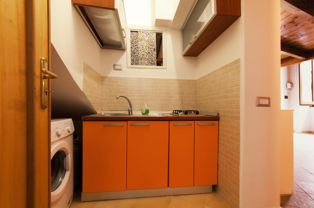 Casa Daila Apartment เนเปิลส์ ภายนอก รูปภาพ