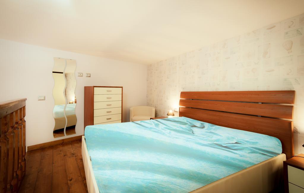 Casa Daila Apartment เนเปิลส์ ภายนอก รูปภาพ